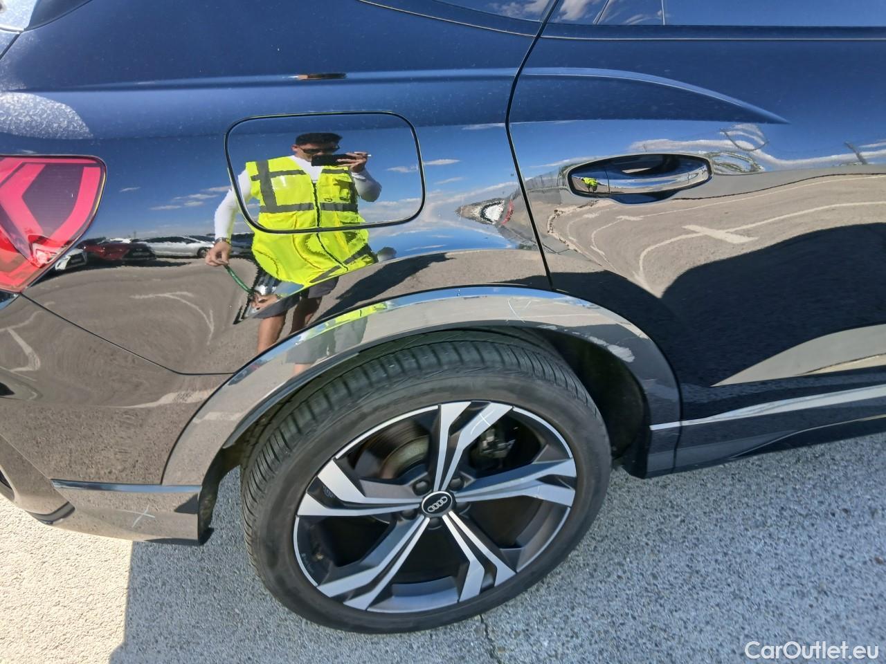  Audi  Q3 AUDI  Sportback / 2019 / 5P / todoterreno Black line 35 TDI 110kW (150CV) S tronic #49