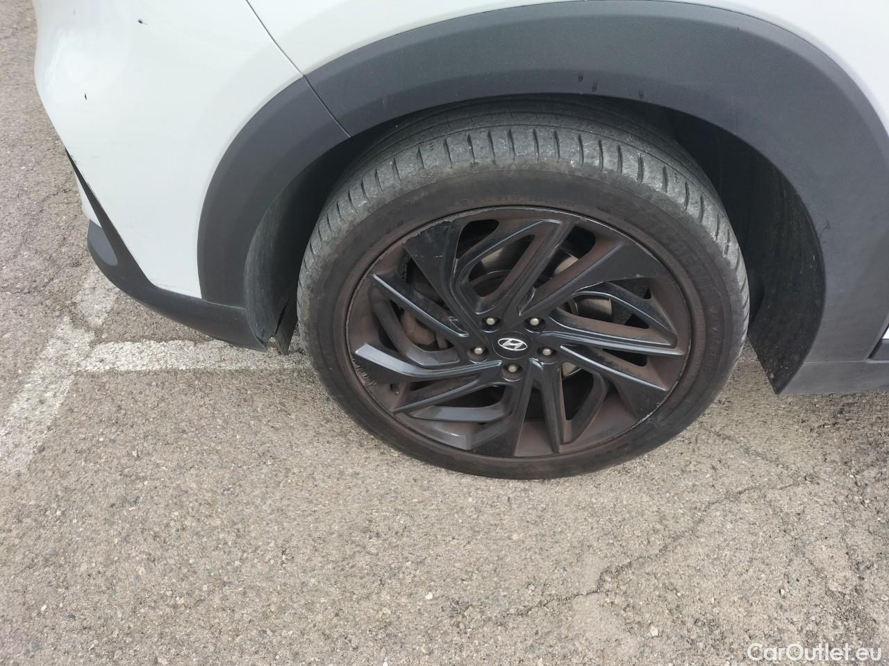  Hyundai  Tucson HYUNDAI  / 2018 / 5P / todoterreno 1.6 CRDI 100kW (136CV) 48V N-Line X 4X2 #9