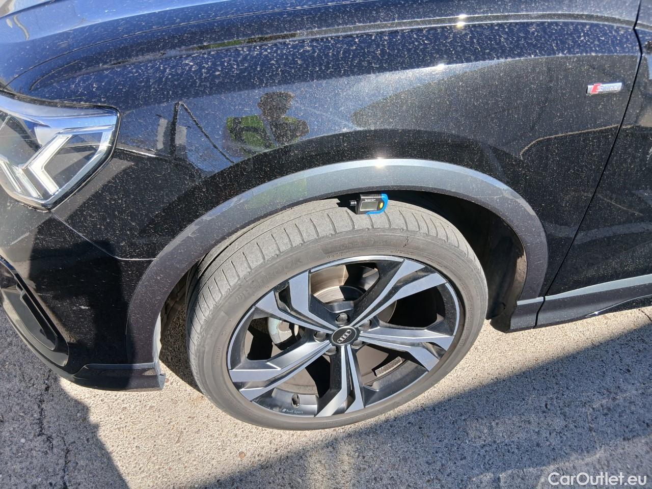  Audi  Q3 AUDI  Sportback / 2019 / 5P / todoterreno Black line 35 TDI 110kW (150CV) S tronic #3