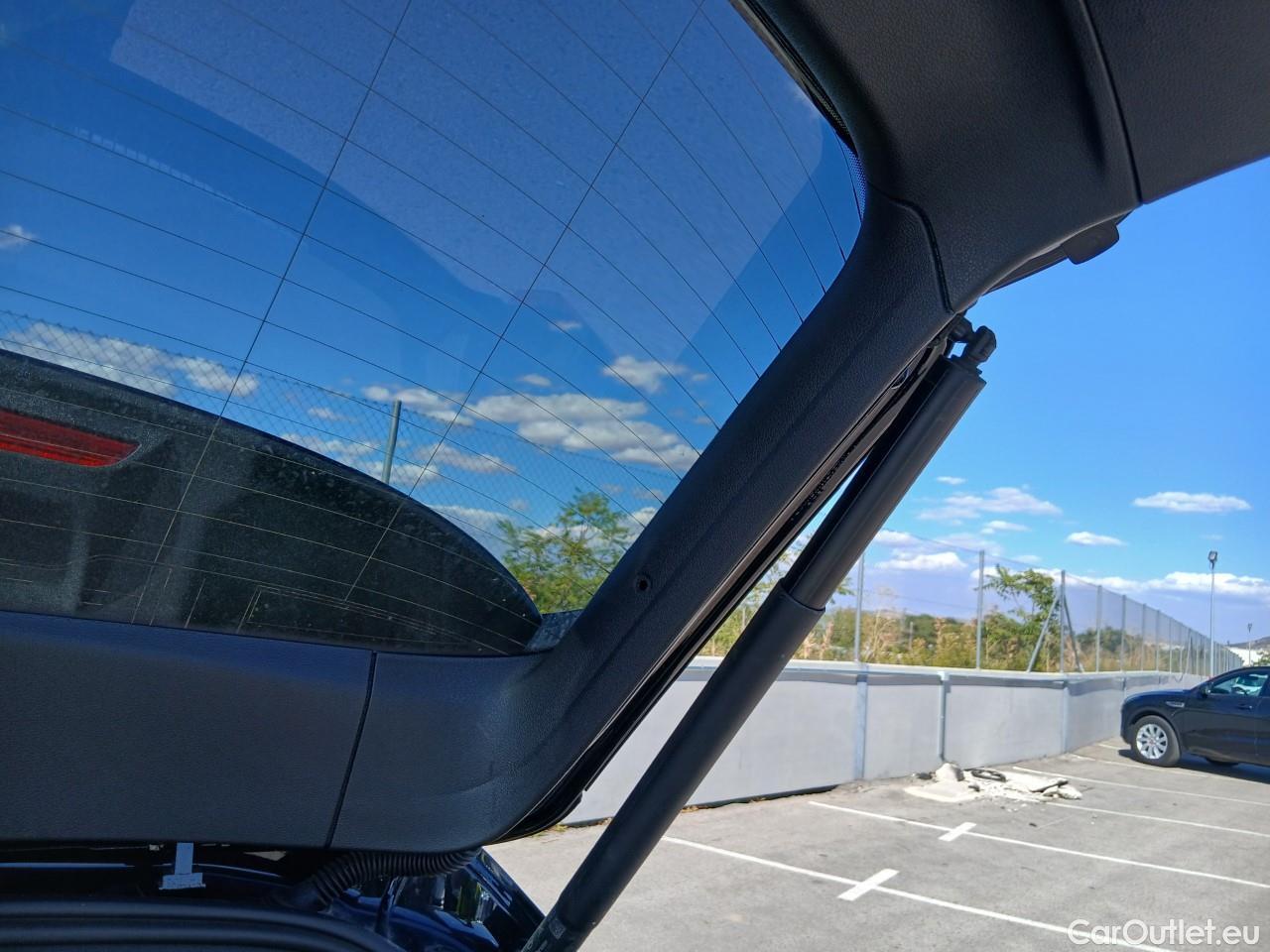  Audi  Q3 AUDI  Sportback / 2019 / 5P / todoterreno Black line 35 TDI 110kW (150CV) S tronic #2