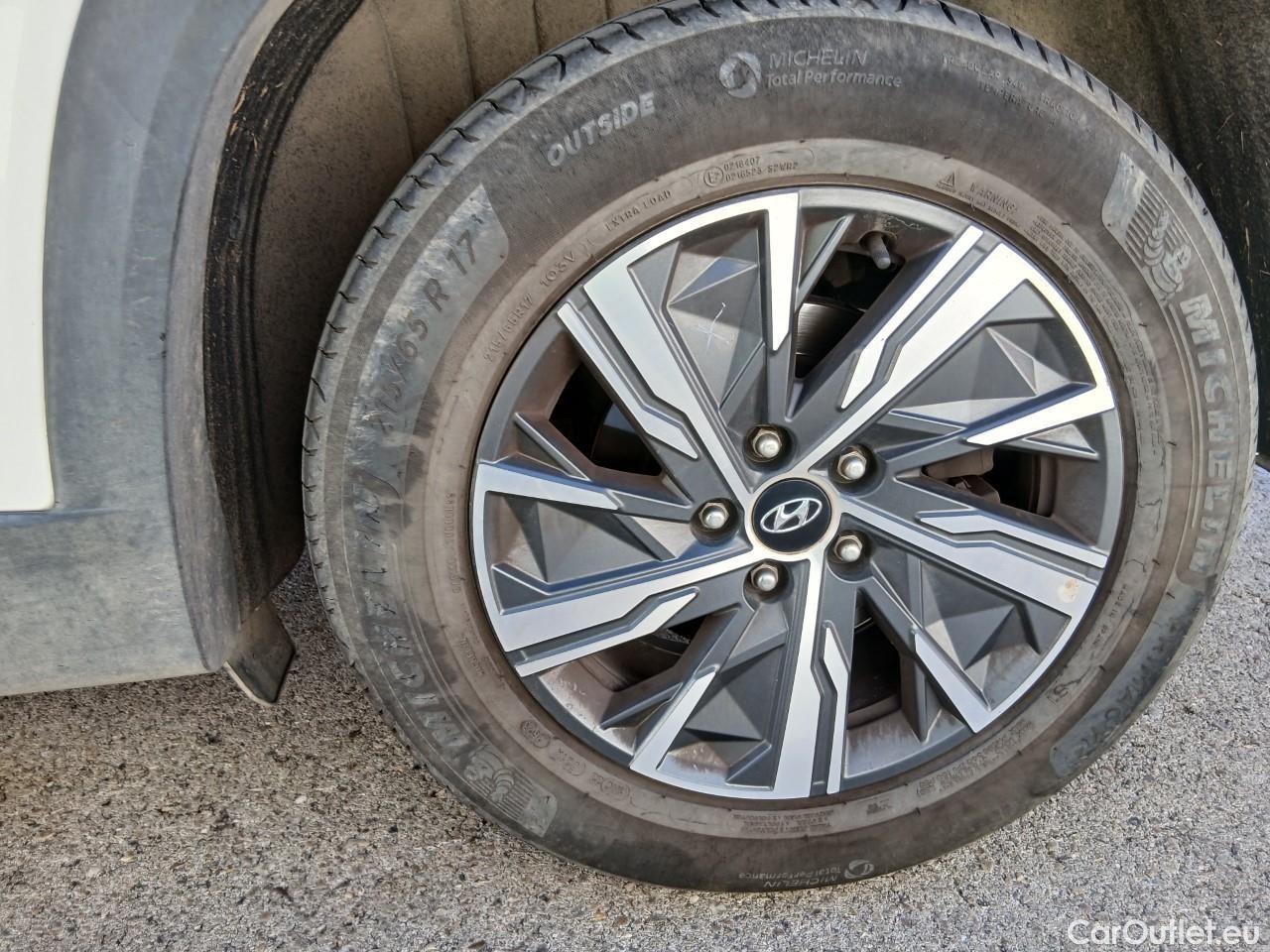  Hyundai  Tucson HYUNDAI  / 2020 / 5P / todoterreno 1.6 TGDI 110kW (150CV) Maxx #24