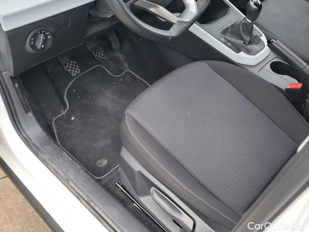  Seat  Arona  Style 1.0 TSI 110CV MT6 E6d #37