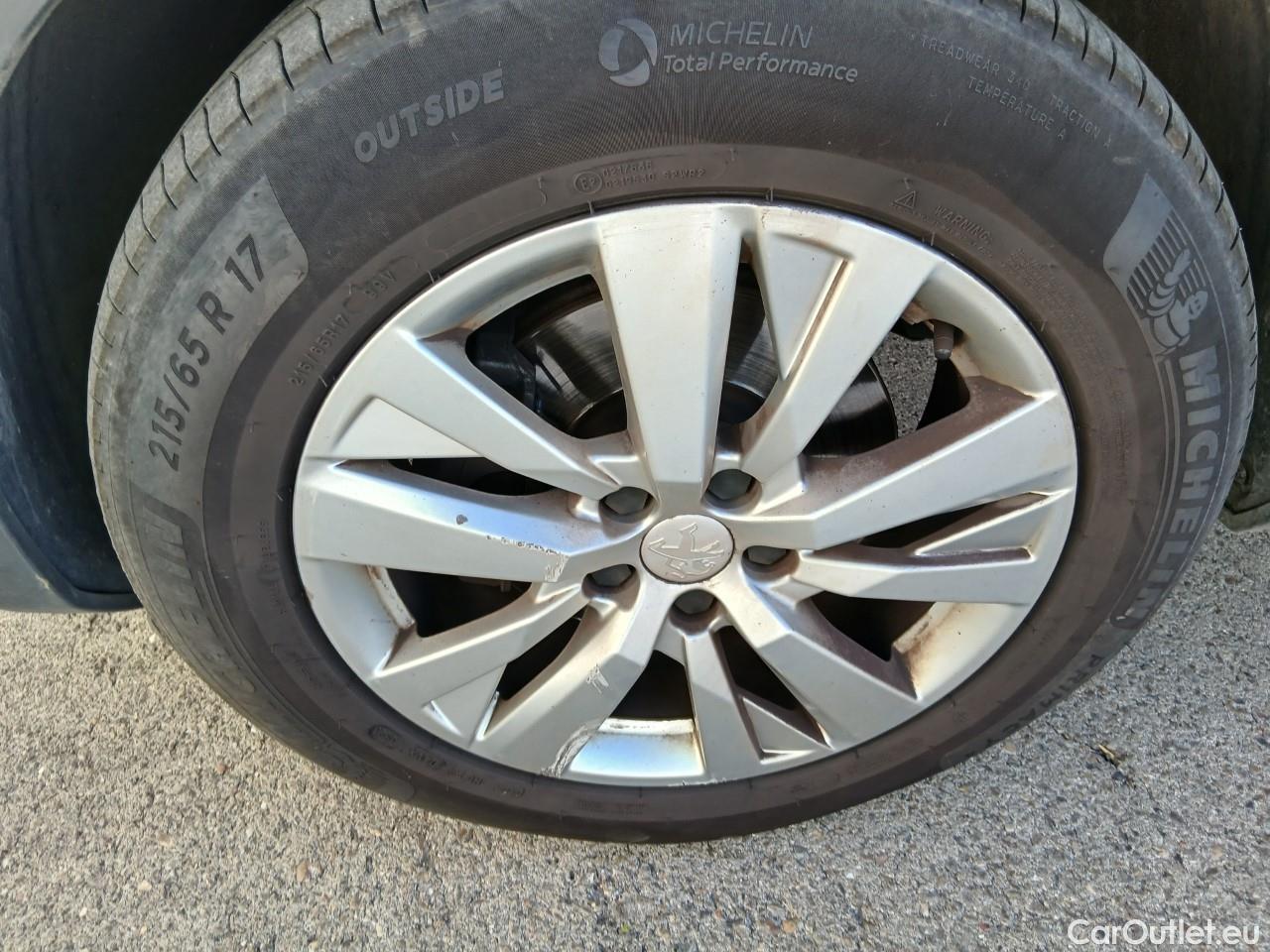  Peugeot  3008  Active 1.5 HDi 130CV MT6 E6dT #15