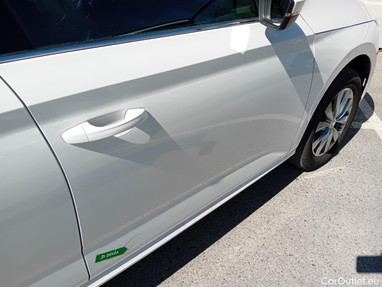  Skoda  KAMIQ SKODA  1.0 TSI 81kW (110CV) DSG Ambition #28