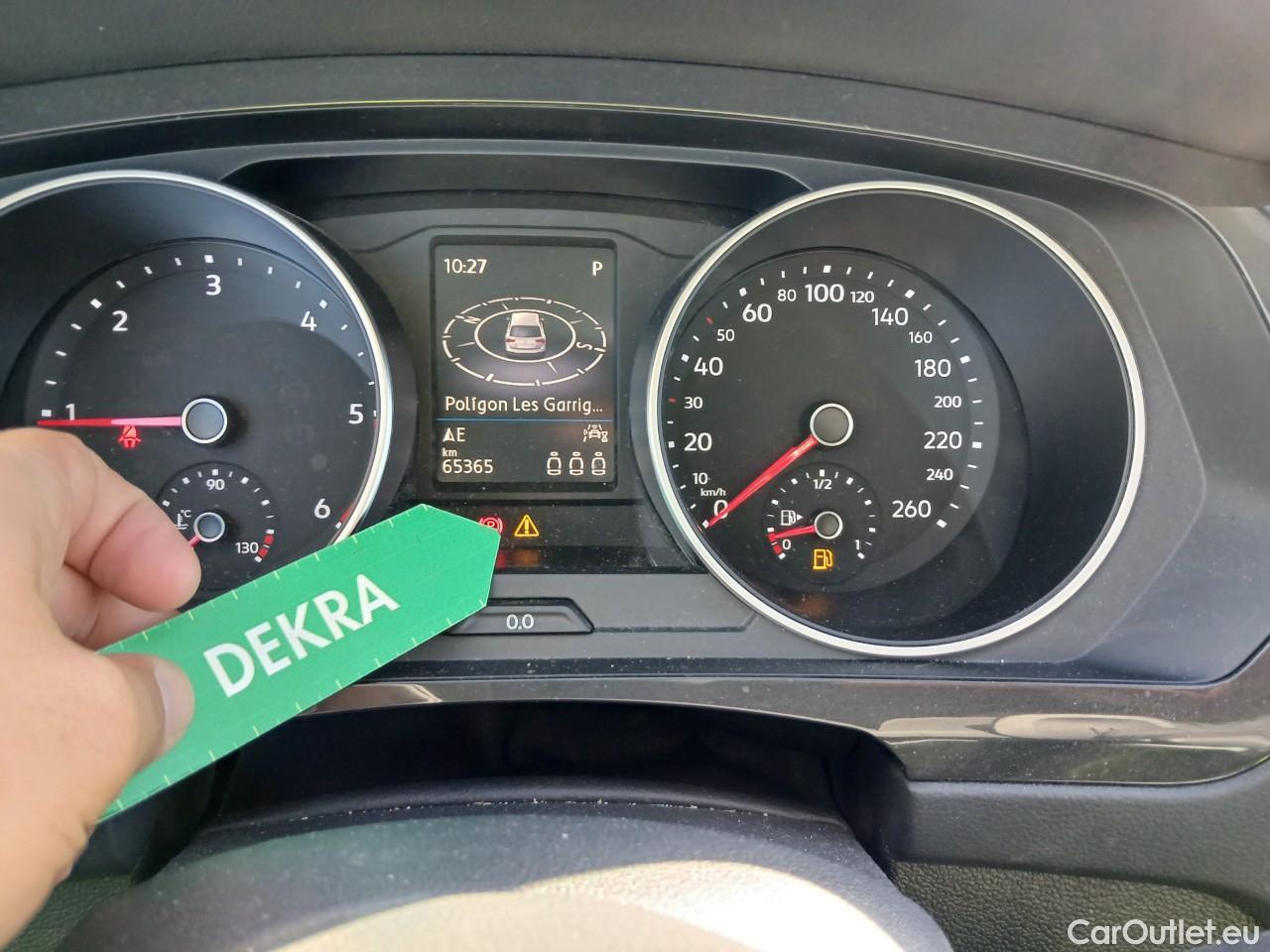 Volkswagen  Tiguan  Life 2.0 TDI 150CV AT7 E6d #2