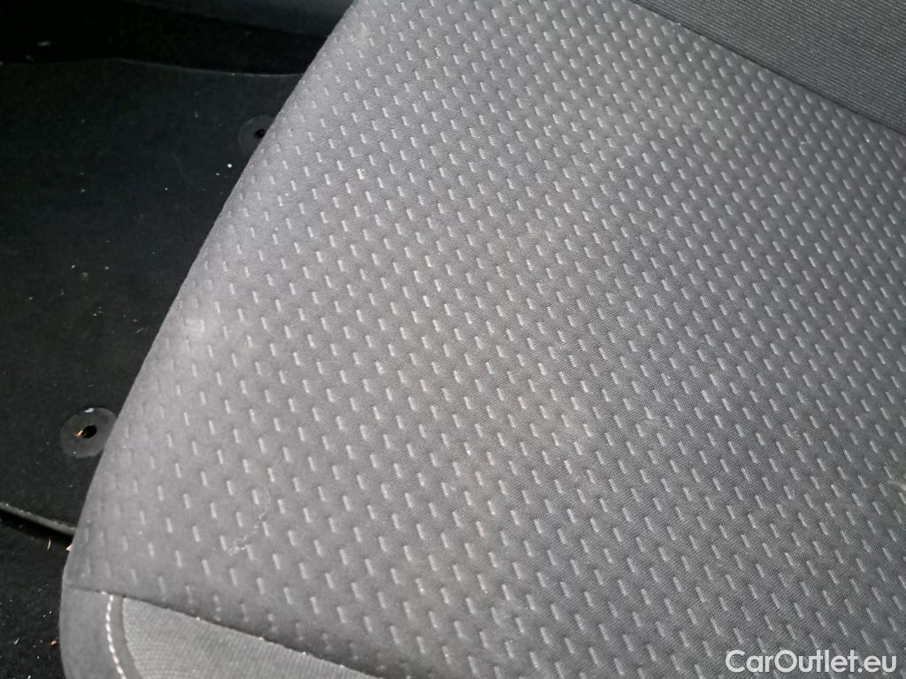  Volkswagen  Polo VOLKSWAGEN  / 2017 / 5P / berlina con portón Advance 1.0 TSI 70kW (95CV) #17