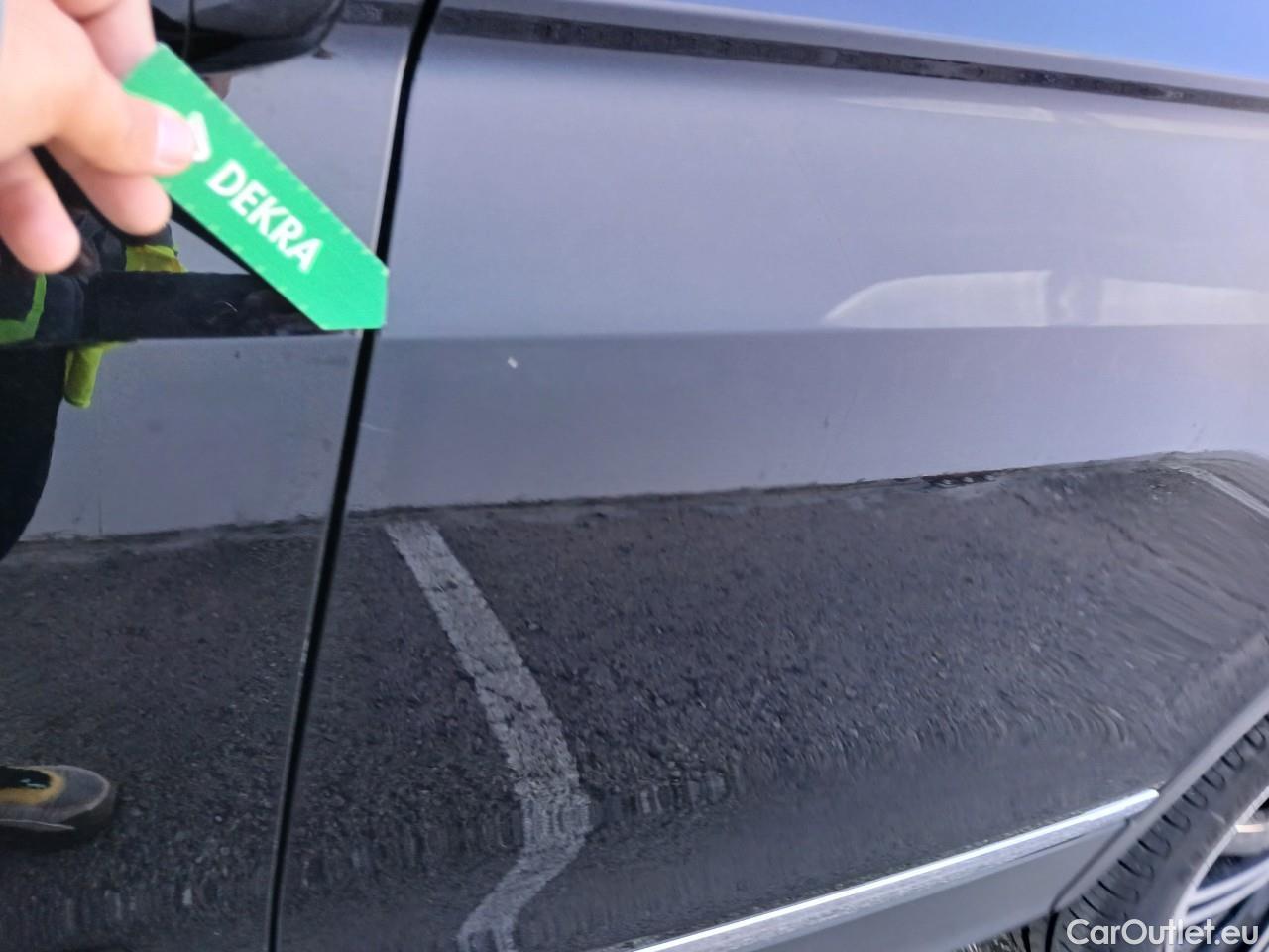  Volkswagen  Tiguan  Life 2.0 TDI 150CV AT7 E6d #8
