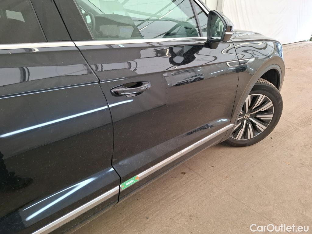  Volkswagen  Touareg VOLKSWAGEN  / 2018 / 5P / SUV 3.0 TSI 381ch eHybrid Elégance #3