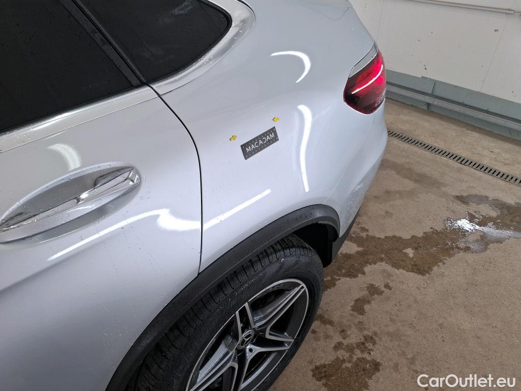  Mercedes  G-Klasee MERCEDES-BENZ GLC Coupe / 2019 / 5P / Coupé GLC 300 e AMG Line 4Matic #1