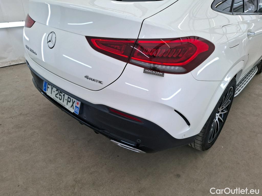  Mercedes  G-Klasee MERCEDES-BENZ GLE Coupe / 2020 / 5P / SUV GLE 350 de 4MATIC AMG Line Coupé #42