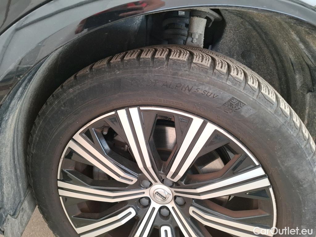  Volvo  XC90  Inscription Recharge Plug-In Hybrid AWD 2.0 T8 Twin Engine 390CV BVA8 7 Sieges E6d #37