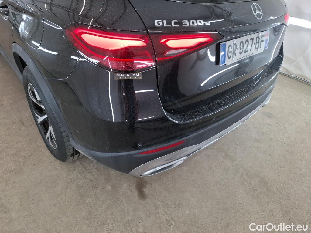 Mercedes  GLC MERCEDES-BENZ  / 2022 / 5P / SUV  300 e Business Line 4MATIC #71