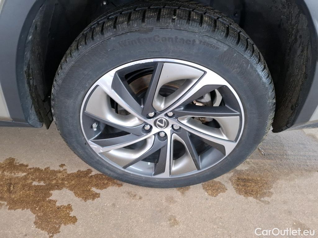  Lexus  RX LEXUS  / 2015 / 5P / SUV 450hL Executive #7