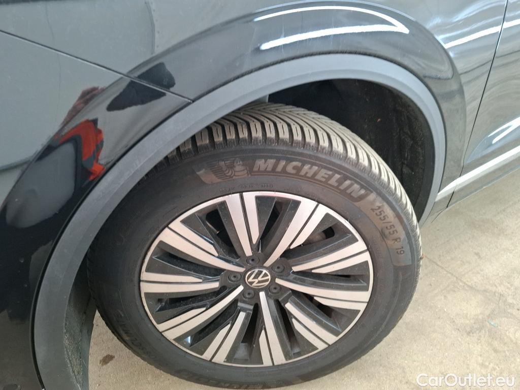  Volkswagen  Touareg VOLKSWAGEN  / 2018 / 5P / SUV 3.0 TSI 381ch eHybrid Elégance #7