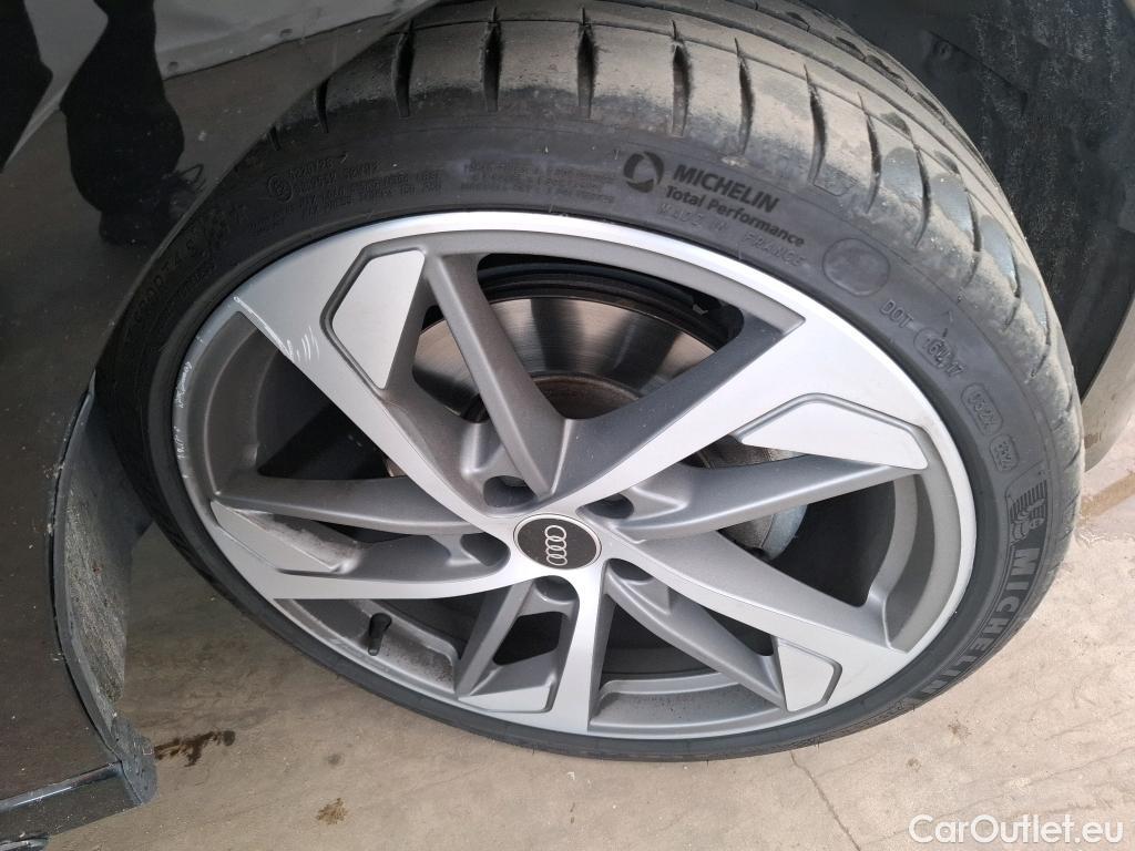  Audi  A3  Sportback 35 TFSI S line 1.5 TFSI 150CV BVA7 E6d #6