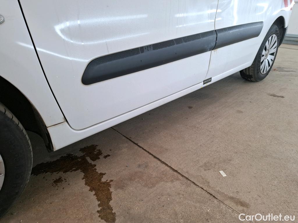  Citroen  Berlingo  Fourgon Business L1 (Court) 1.6 BlueHDi 100CV BVM5 E6 #19