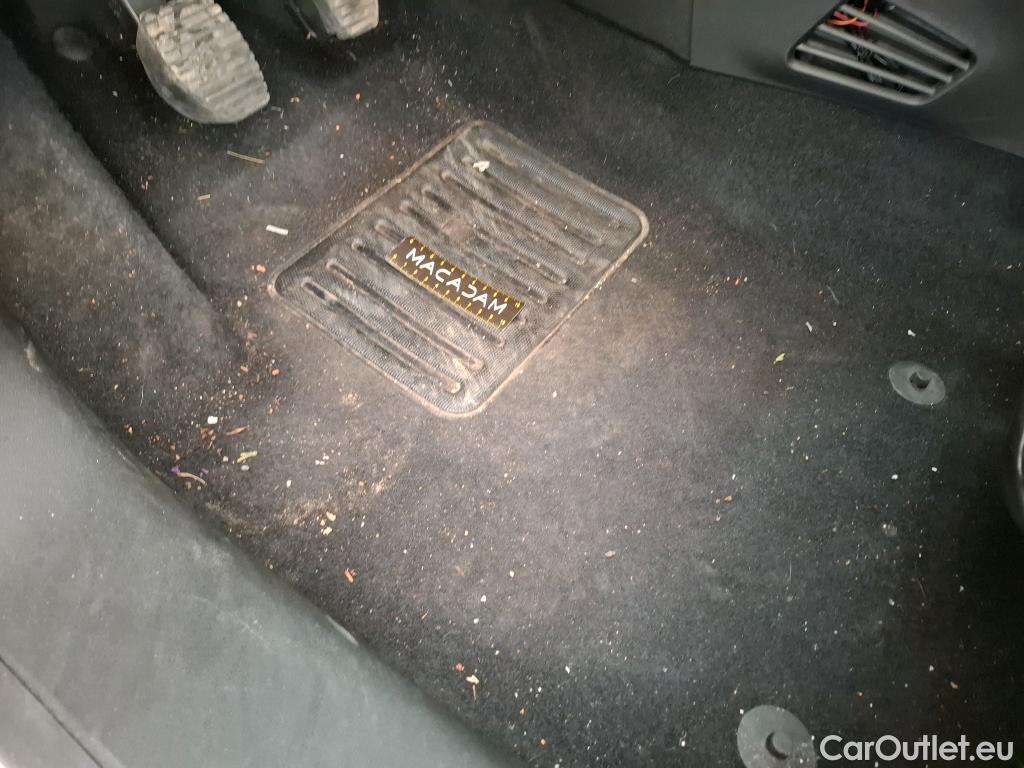  Citroen  C3  Société Feel 1.2 PureTech 80CV BVM5 E6d #1