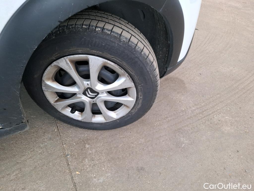  Citroen  C3  Société Feel 1.2 PureTech 80CV BVM5 E6d #18
