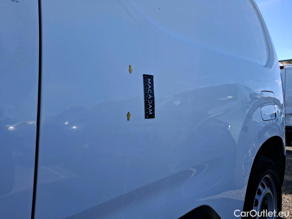  Citroen  Berlingo  Fourgon Driver M 1000 1.5 BlueHDi 100CV BVM5 E6dT #3
