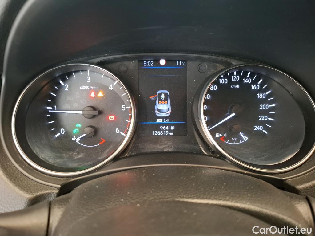  Nissan  Qashqai NISSAN  / 2017 / 5P / Crossover 1.5 DCI 115 Business Edition #24