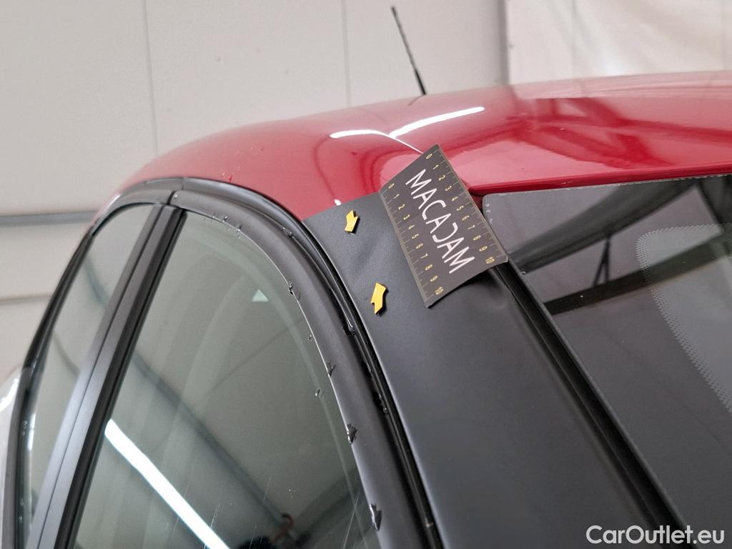  Citroen  C3  Shine 1.2 PureTech 80CV BVM5 E6 #12