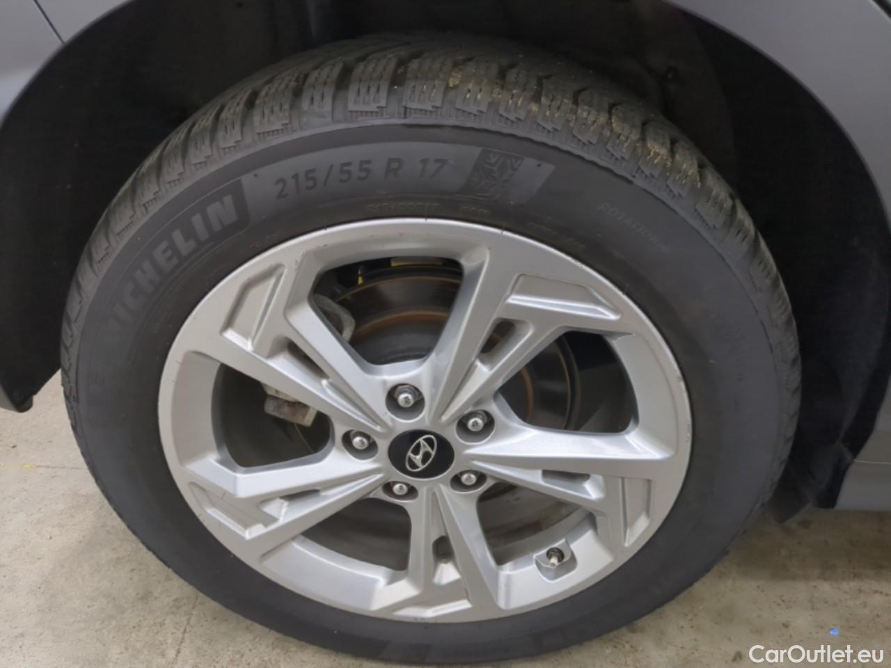  Hyundai  Konna HYUNDAI Kona 5p SUV 1.6 CRDi 136 DCT-7 Creative #4