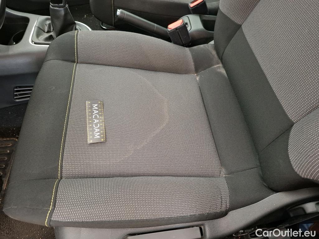  Citroen  C3  Shine 1.2 PureTech 80CV BVM5 E6 #19