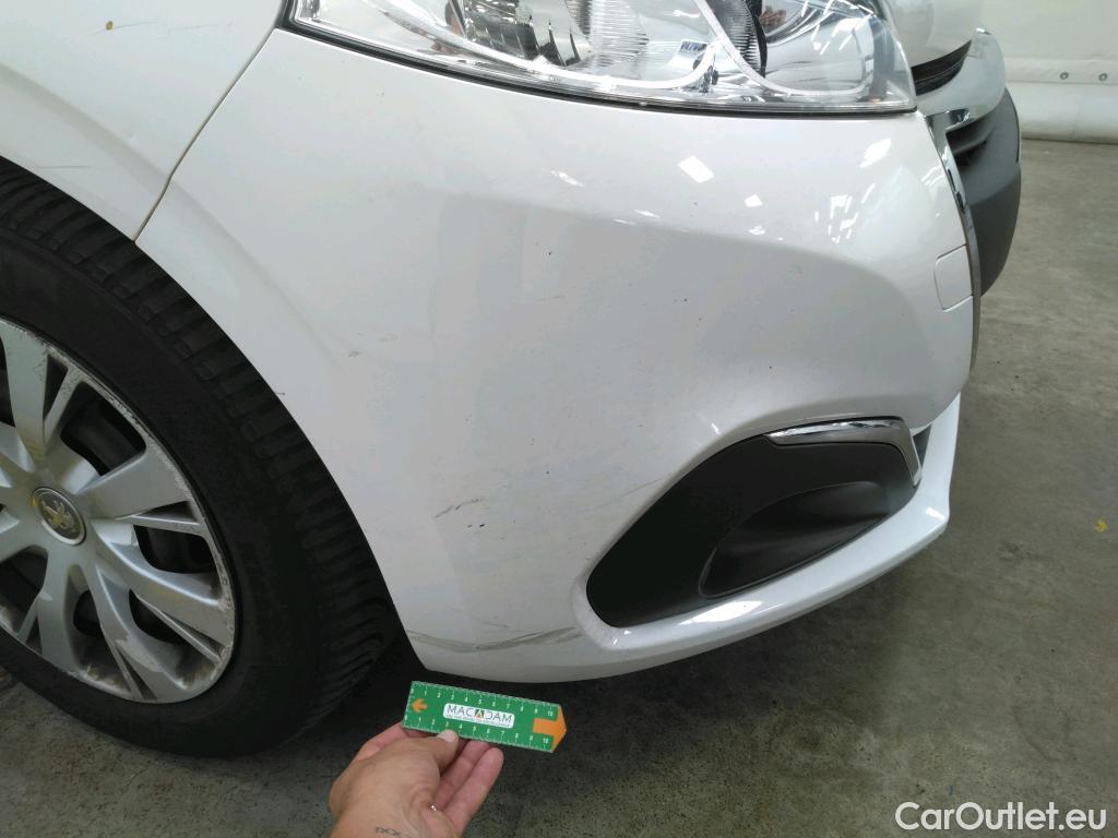  Peugeot  208  Affaire Premium Pack 1.5 HDi 100CV BVM5 E6dT #12