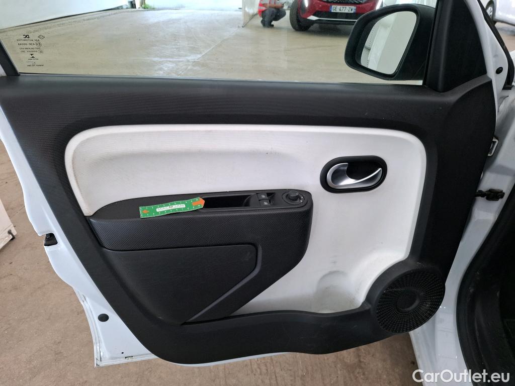  Renault  Twingo  / 2019 / 5P / Berline Zen SCe 75 - 20 / TRANSFO VP/VF
 #29