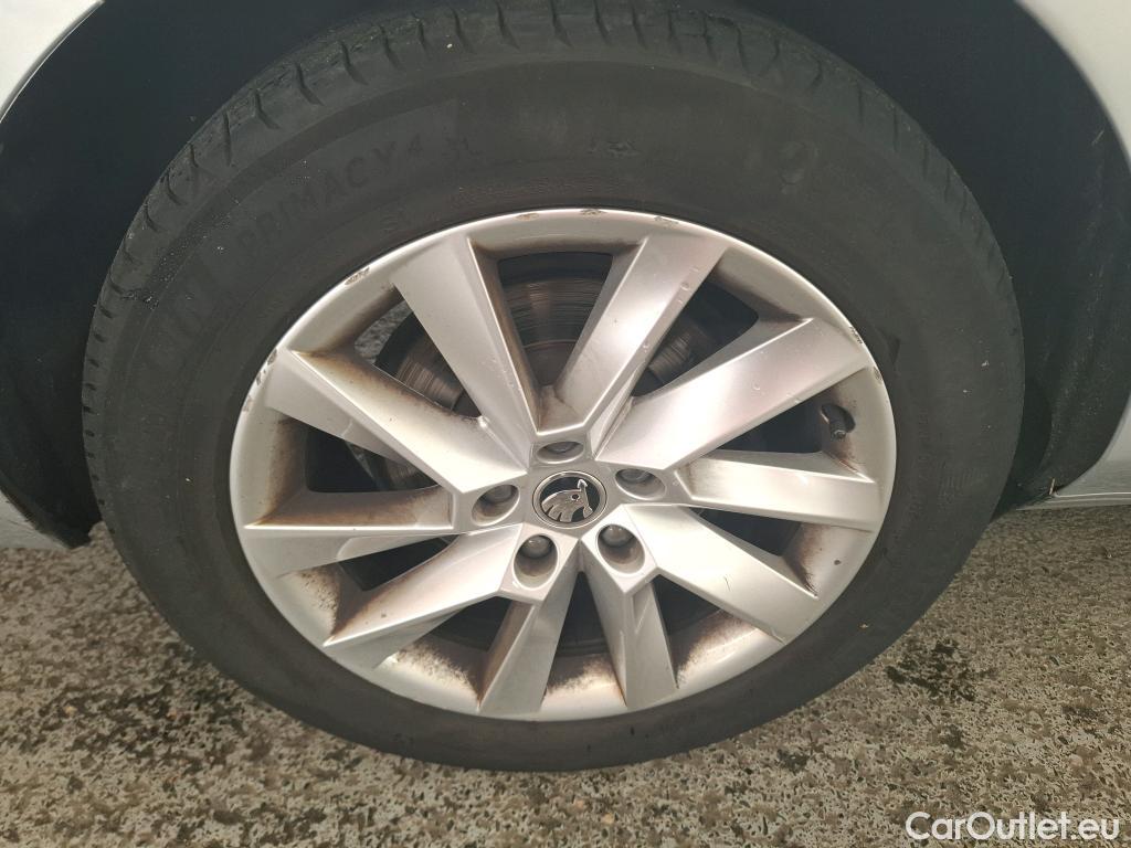  Skoda  Superb  Break Business 2.0 TDI 150CV BVA7 E6d #7
