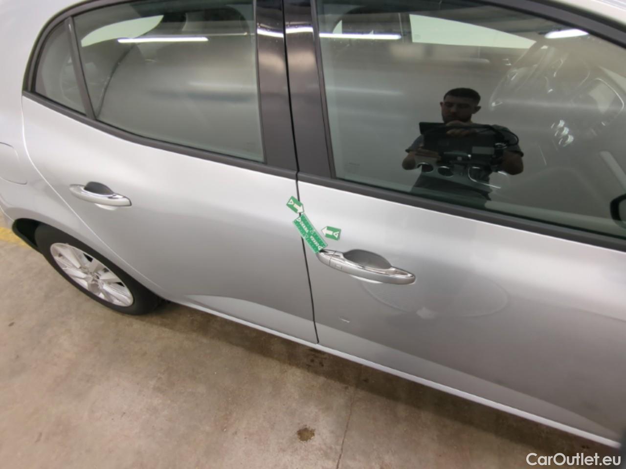  Renault  Megane  IV Berline 5 ptes. Business 1.5 dCi 115CV BVM6 E6d #4