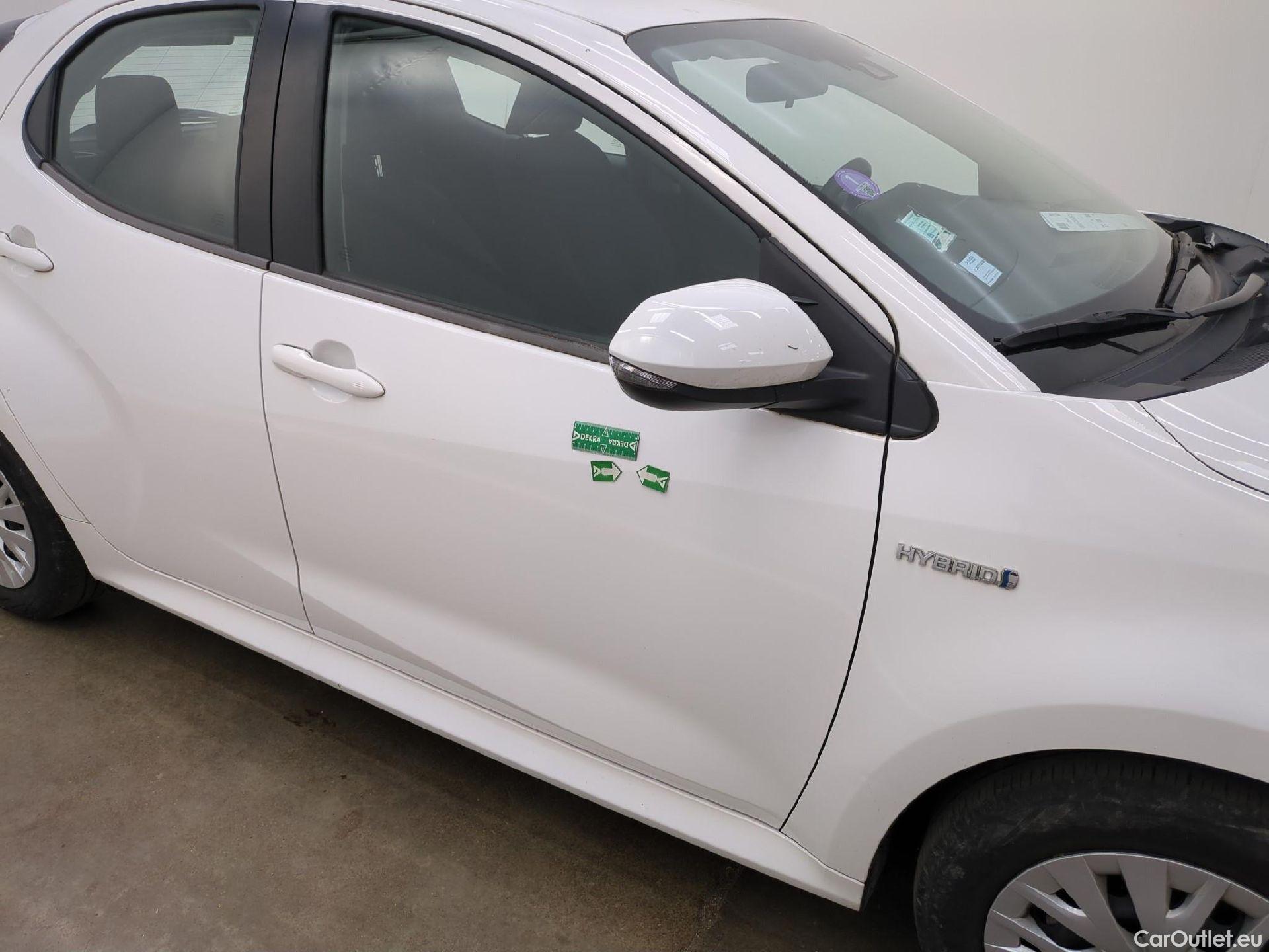  Toyota  Yaris TOYOTA  Hybride / 2019 / 5P / Berline Hybride 116h France Business Stage Acad #15