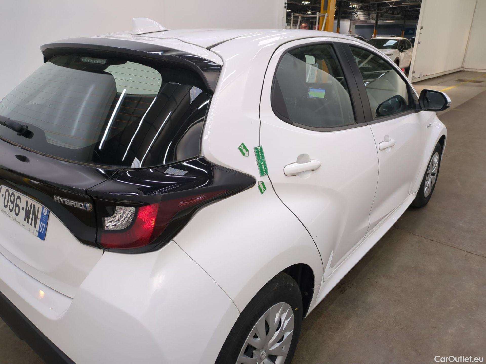  Toyota  Yaris TOYOTA  Hybride / 2019 / 5P / Berline Hybride 116h France Business Stage Acad #11