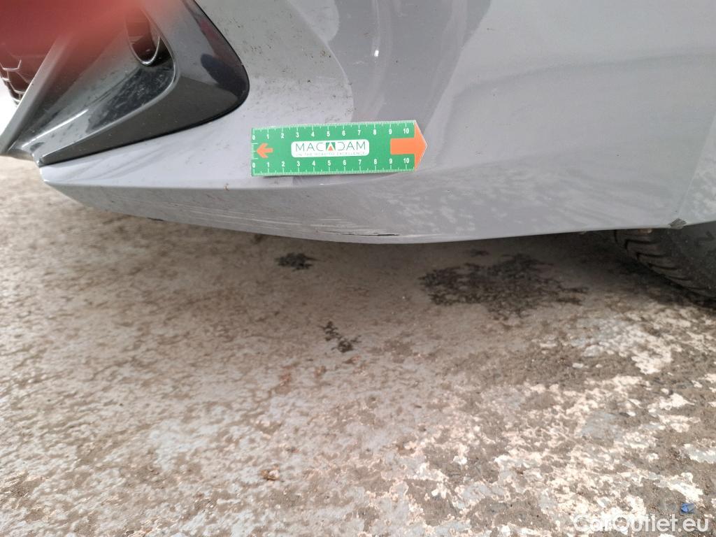  Toyota  Corolla TOYOTA  5p Berline Hybride 122h Dynamic Business #12