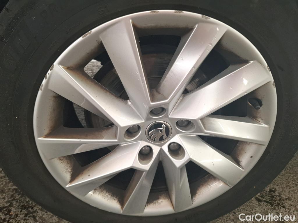  Skoda  Superb  Break Business 2.0 TDI 150CV BVA7 E6d #17