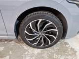  Volkswagen  Golf  VOLKSWAGEN / 2019 / 5P / BERLINA 2.0 TDI SCR 85KW STYLE DSG #17
