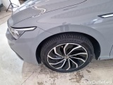  Volkswagen  Golf  VOLKSWAGEN / 2019 / 5P / BERLINA 2.0 TDI SCR 85KW STYLE DSG #58
