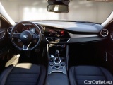  Alfa Romeo  Giulietta ALFA ROMEO GIULIA / 2016 / 4P / BERLINA 2.2 TURBO DIESEL 190CV SPRINT AT8 #3