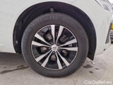  Volvo  XC60 VOLVO  / 2017 / 5P / SUV B4 D AUTOMATICO MOMENTUM #17
