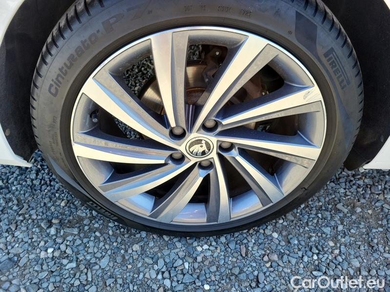  Skoda  Octavia  Combi (NX3)(2020) Oct.Combi 2.0TDI 110 Style #13