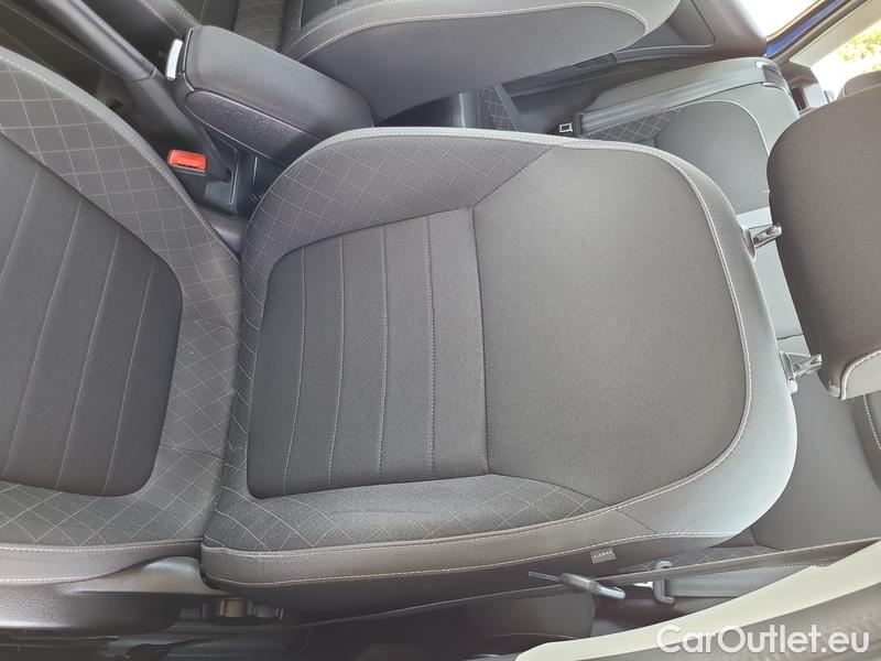  Skoda  Fabia  Combi (2015)  Com.1.0TSI 70 Ambition #8