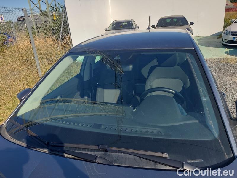  Skoda  Fabia  (PJ3) (2021)  1.0 TSI 70 Ambition 5d #1