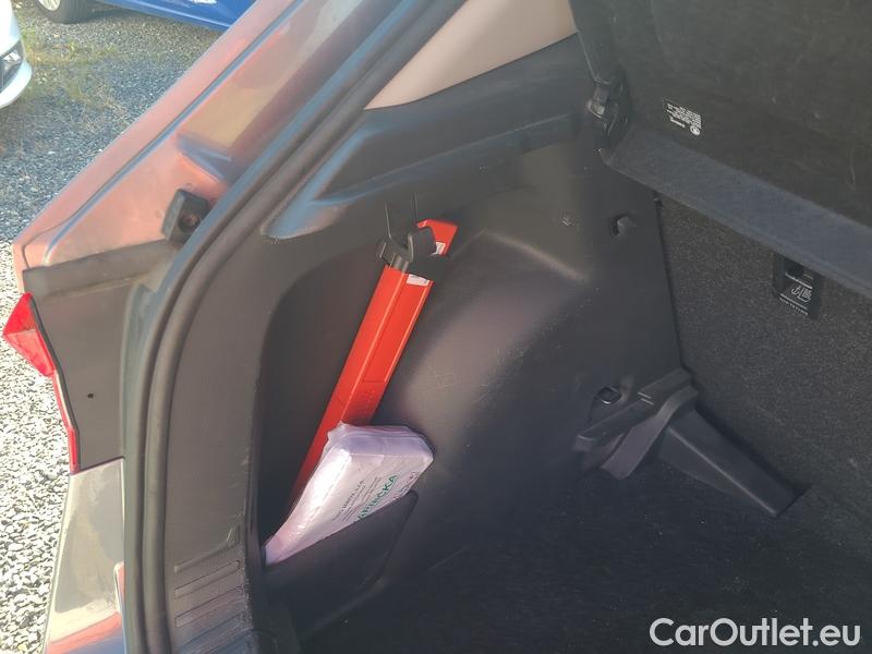  Skoda  Fabia  (PJ3) (2021)  1.0 TSI 70 Ambition 5d #16