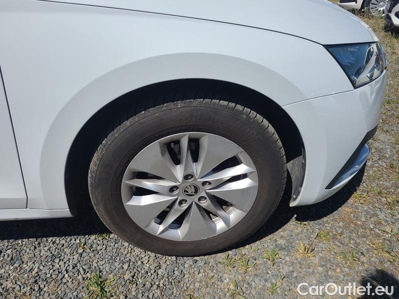  Skoda  Octavia  Combi (NX3)(2020) Oct.Combi 2.0TDI 85 Ambition #3