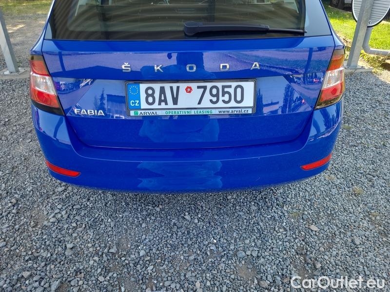  Skoda  Fabia  Combi (2015)  Com.1.0TSI 70 Ambition #12