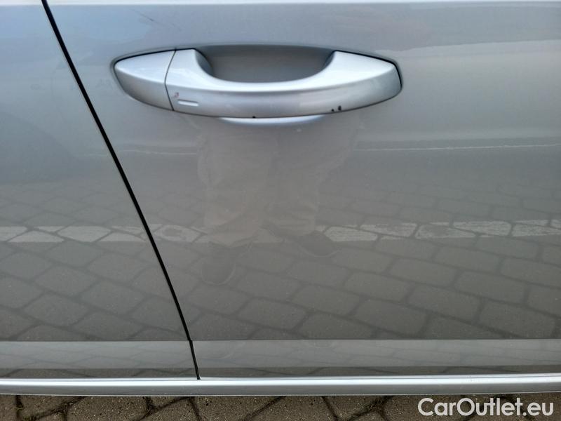  Skoda  Octavia  Combi (NX3)(2020)  Com 1.6TDI 85 Style #7