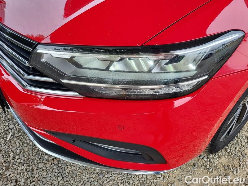  Volkswagen  Passat  Variant (CB5) (2019) Pas.Var.2.0TSI 140 Elegance AT #18