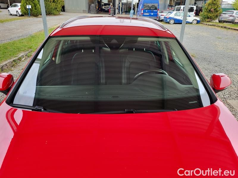  Volkswagen  Passat  Variant (CB5) (2019) Pas.Var.2.0TSI 140 Elegance AT #1