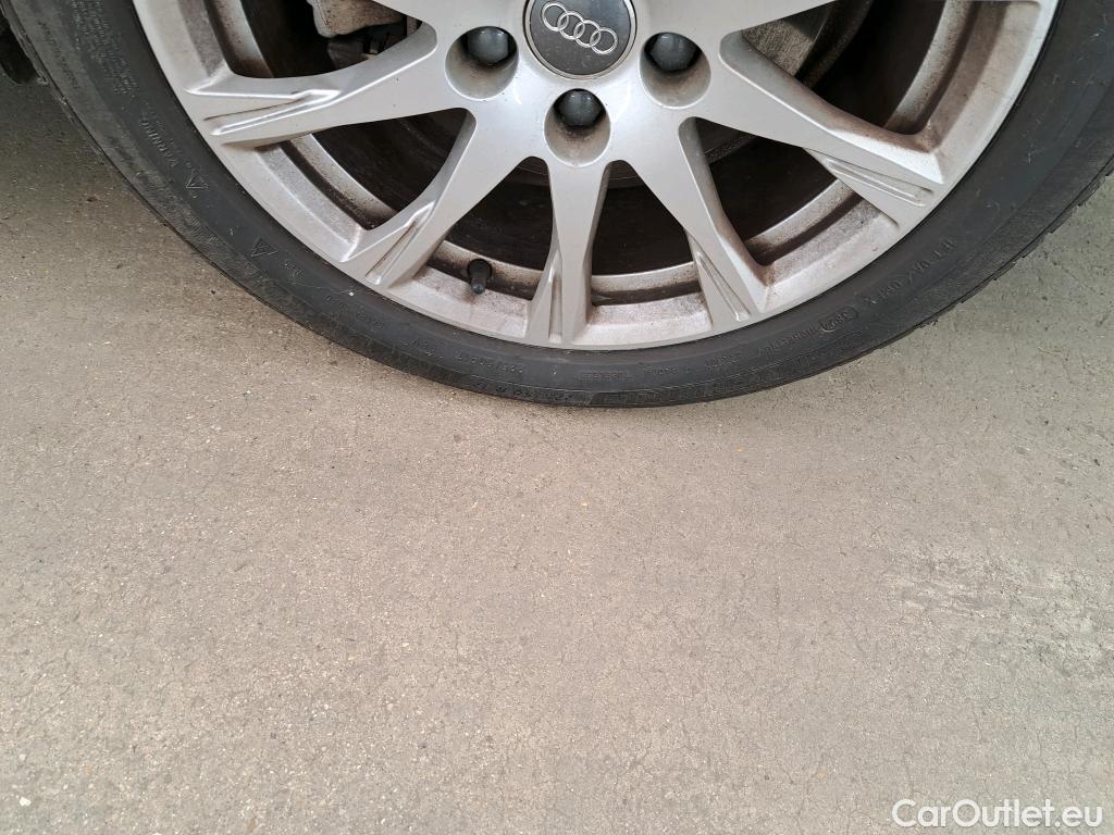 Audi  A4  Avant 35 TDI Business Line 2.0 TDI 165CV BVA7 E6dT #21