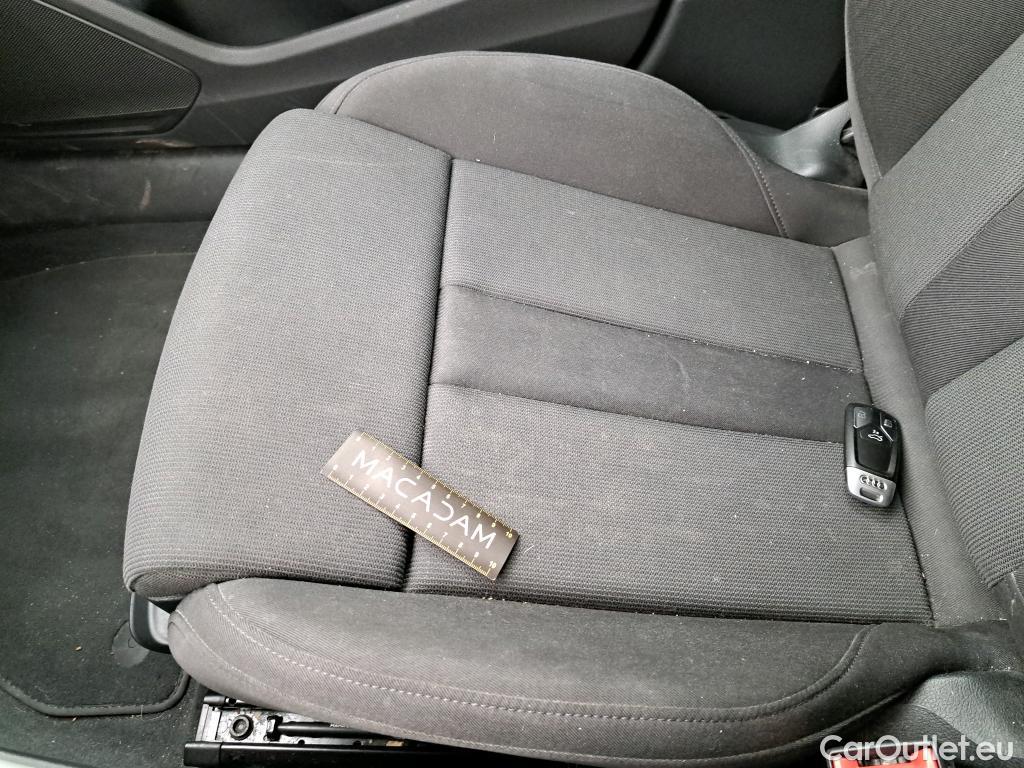  Audi  A4  Avant 35 TDI Business Line 2.0 TDI 165CV BVA7 E6dT #30